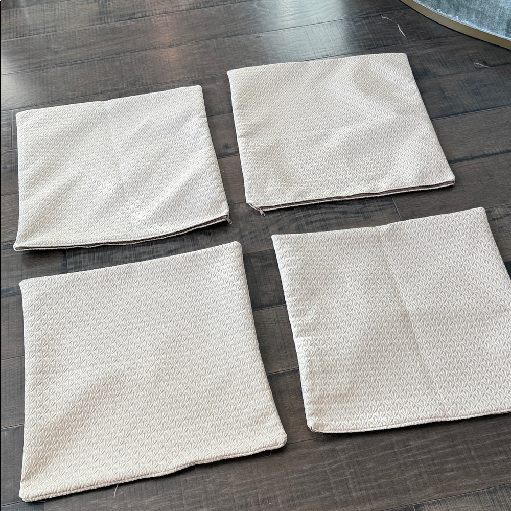 NWOT SET OF 4 pillow shams custom made Elegant Cream Accent Pillow Covers
